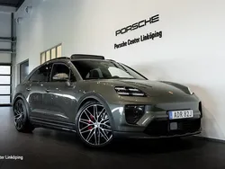 Grön (green) Ny 2025 Porsche Macan SUV | 1 327 600 kr (Marknadspris)