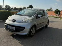 Grå Begagnad 2006 Peugeot 107 Halvkombi | 24 000 kr (Bra pris)
