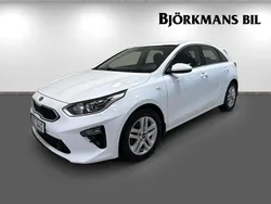 Vit Begagnad 2019 Kia Ceed Halvkombi | 179 900 kr (Lite dyr)