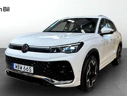 Vit Begagnad 2025 VW Tiguan R-line SUV | 499 900 kr (Lite dyr)