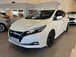 Vit Begagnad 2022 Nissan Leaf N-Connecta Halvkombi | 168 000 kr (Bra pris)