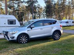 Grå Begagnad 2011 Ford Kuga SUV | 68 000 kr (Marknadspris)
