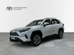 Vit Begagnad 2024 Toyota RAV4 Hybrid Executive SUV | 479 900 kr (Marknadspris)