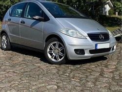 Silver Begagnad 2005 Mercedes A150 Classic Halvkombi | 24 000 kr (Dyr)