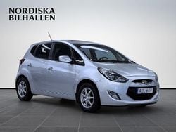 Silver Begagnad 2014 Hyundai ix20 Halvkombi | 99 795 kr (Marknadspris)