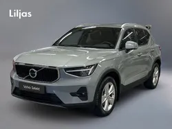 Grå Begagnad 2023 Volvo XC40 Core SUV | 309 000 kr (Superpris)