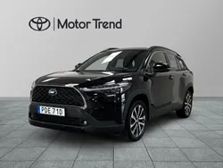 Svart Begagnad 2023 Toyota Corolla Cross Style SUV | 379 900 kr (Marknadspris)