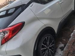 Begagnad 2018 Toyota C-HR SUV | 130 000 kr (Bra pris)