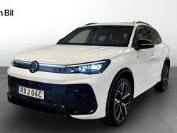 Vit Ny 2025 VW Tiguan R-line SUV | 585 500 kr (Lite dyr)