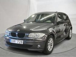 Grå Begagnad 2006 BMW 118 Advantage Halvkombi | 55 000 kr (Marknadspris)