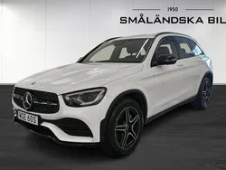 Vit Begagnad 2020 Mercedes GLC200 AMG SUV | 399 000 kr