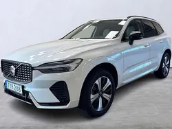Vit Begagnad 2022 Volvo XC60 Plus SUV | 479 000 kr (Lite dyr)