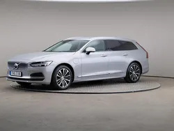 Silver Begagnad 2023 Volvo V90 Core Kombi | 409 000 kr (Bra pris)