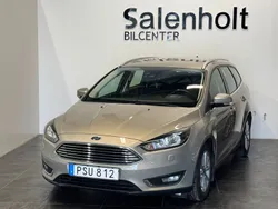 Grå Begagnad 2016 Ford Focus Titanium Kombi | 89 900 kr (Bra pris)