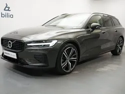 Mörkgrå (grå) Begagnad 2022 Volvo V60 R-Design Kombi | 469 900 kr (Bra pris)