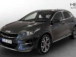 Grå (grey) Begagnad 2022 Kia XCeed Advance SUV | 249 900 kr (Marknadspris)