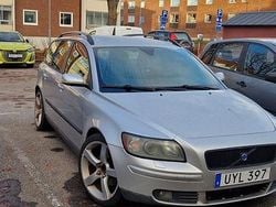 Begagnad 2004 Volvo V50 Kombi | 15 000 kr (Dyr)