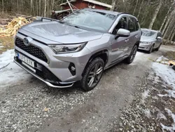 Silver Begagnad 2021 Toyota RAV4 Hybrid Active SUV | 340 000 kr (Bra pris)