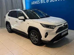 Vit Begagnad 2020 Toyota RAV4 Hybrid Executive SUV | 287 900 kr (Bra pris)