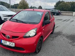 Röd Begagnad 2008 Toyota Aygo Halvkombi | 15 500 kr (Bra pris)
