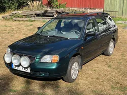 Grön Begagnad 2000 Suzuki Baleno Kombi | 14 000 kr