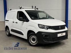 Vit Begagnad 2020 Peugeot Partner Minibuss | 124 990 kr (Bra pris)