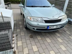 Grå Begagnad 2004 Renault Laguna GrandTour Expression Kombi | 25 900 kr (Marknadspris)