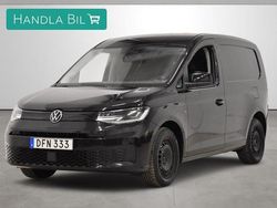 Svart Begagnad 2021 VW Caddy Minibuss | 179 900 kr (Marknadspris)