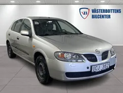 Silver Begagnad 2003 Nissan Almera Halvkombi | 22 000 kr (Marknadspris)