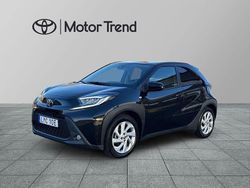 Svart Begagnad 2022 Toyota Aygo X Comfort SUV | 169 000 kr (Marknadspris)