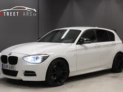 Vit Begagnad 2013 BMW 135 Halvkombi | 219 900 kr