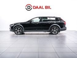 Svart Begagnad 2020 Volvo V90 CC Kombi | 309 700 kr (Marknadspris)