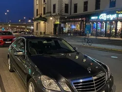 Grå Begagnad 2010 Mercedes E200 Avantgarde Sedan | 139 500 kr (Dyr)