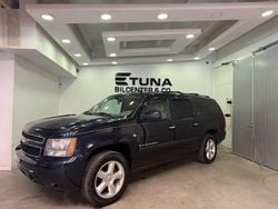 Mörkblå (blå) Begagnad 2007 Chevrolet Suburban SUV | 134 900 kr