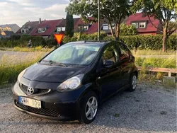 Svart Begagnad 2008 Toyota Aygo Halvkombi | 23 000 kr (Marknadspris)
