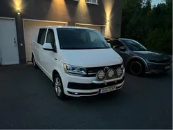 Vit Begagnad 2018 VW T6 Van | 319 000 kr (Dyr)