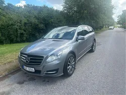 Grå Begagnad 2011 Mercedes R350 Minibuss | 140 000 kr (Marknadspris)