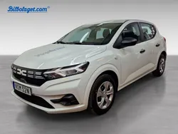 Vit Ny 2025 Dacia Sandero Essentiel Halvkombi | 197 900 kr (Marknadspris)
