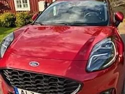 Röd Begagnad 2020 Ford Puma ST-Line SUV | 170 000 kr (Marknadspris)