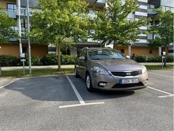 Grå Begagnad 2010 Kia Ceed Sportswagon 4 Kombi | 42 000 kr (Bra pris)