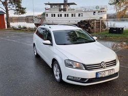 Vit Begagnad 2012 VW Passat Kombi | 54 000 kr (Marknadspris)
