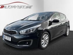 Svart Begagnad 2015 Kia Ceed Halvkombi | 119 900 kr (Lite dyr)