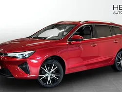 Röd (red) Begagnad 2022 MG MG5 EV Luxury Kombi | 234 900 kr (Marknadspris)