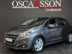 Mörkgrå (grå) Begagnad 2019 Peugeot 208 Halvkombi | 104 900 kr (Superpris)