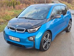 Protonic blue metallic Begagnad 2017 BMW i3 Halvkombi | 129 000 kr (Marknadspris)