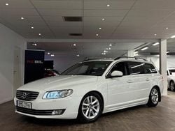 Vit Begagnad 2015 Volvo V70 Momentum Kombi | 114 900 kr (Marknadspris)