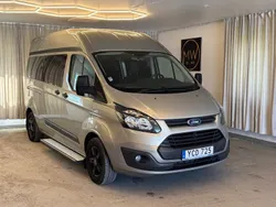Grå Begagnad 2014 Ford Transit Custom Kombi | 209 900 kr (Marknadspris)