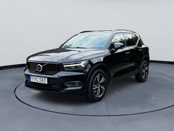 Svart Begagnad 2018 Volvo XC40 R-Design SUV | 309 900 kr (Lite dyr)
