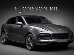 Grå (quarzite grey metallic) Begagnad 2020 Porsche Cayenne Turbo SUV | 1 099 000 kr