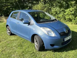Grå Begagnad 2006 Toyota Yaris Halvkombi | 25 000 kr (Bra pris)